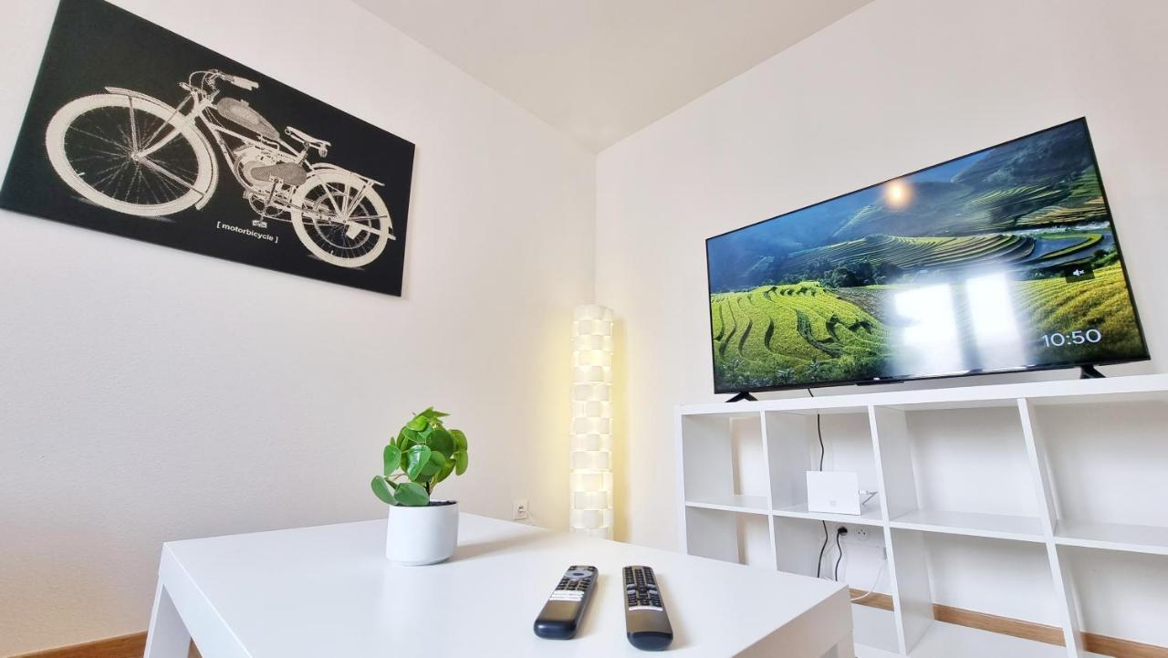 Chez Jm - Calme - Chic - Fibre - Relax Bnb مُلووز المظهر الخارجي الصورة
